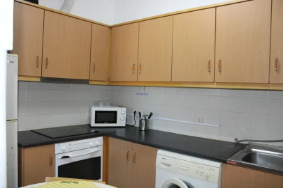 Quarto para Arrendamento em Sé Nova, Santa Cruz, Almedina e São Bartolomeu