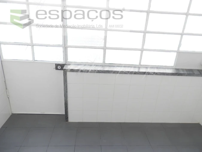 Apartamento T1 para Venda em Santa Iria de Azoia, São João da Talha e Bobadela Foto 10