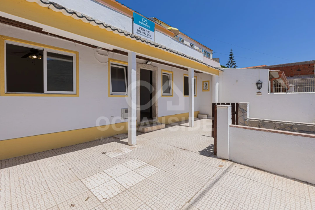 Moradia T3 para Venda em Carvoeira Foto 4