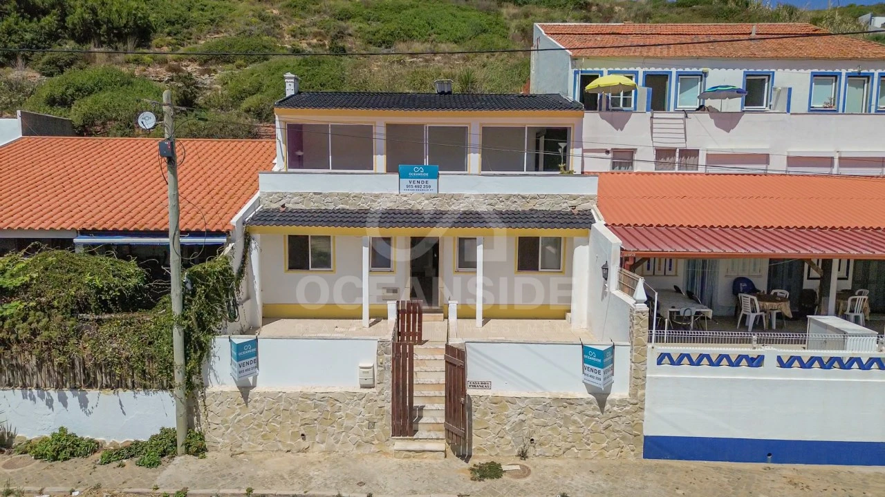 Moradia T3 para Venda em Carvoeira Foto 2