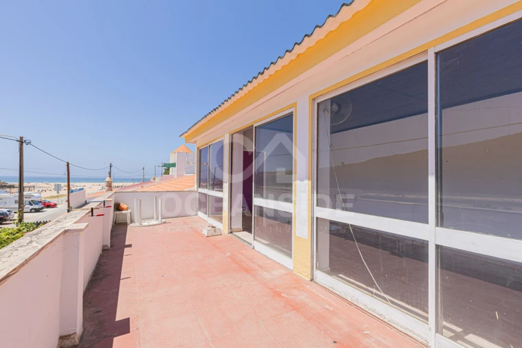 Moradia T3 para Venda em Carvoeira Foto 19