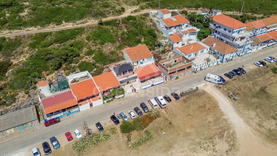 Moradia T3 para Venda em Carvoeira Foto 22