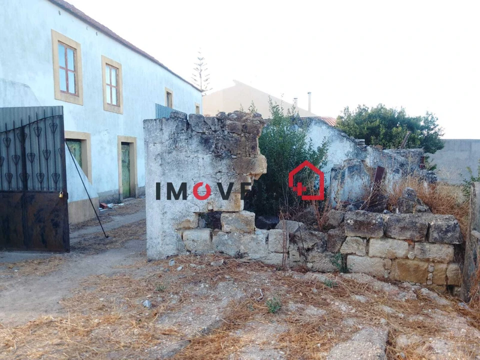 Moradia T3 para Venda em São Vicente do Paul e Vale de Figueira Foto 7