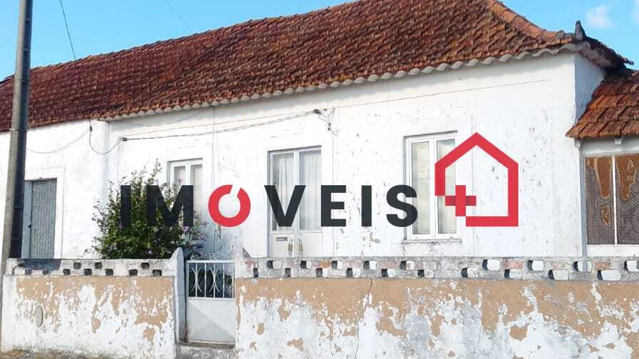 Moradia T3 para Venda em São Vicente do Paul e Vale de Figueira