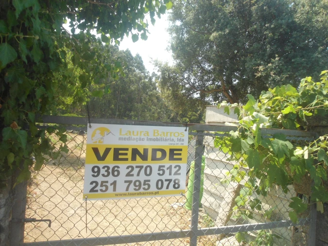 Terreno para Venda em Vila Nova de Cerveira e Lovelhe Foto 4
