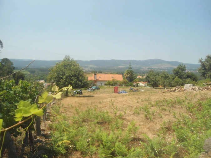 Terreno para Venda em Vila Nova de Cerveira e Lovelhe Foto 2
