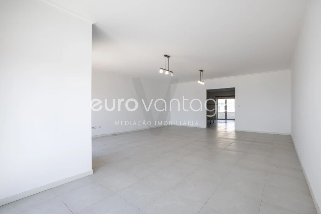 Apartamento T3 para Venda em Pataias e Martingança Foto 15