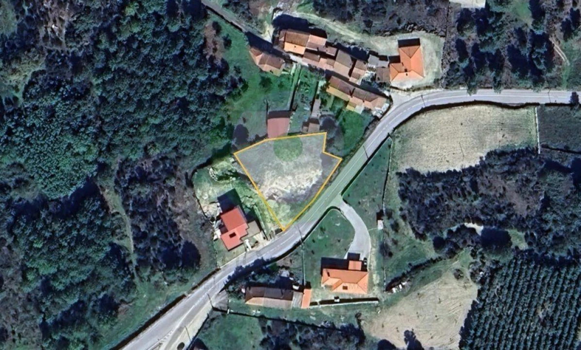 Terreno para Venda em Vilarandelo Foto 1