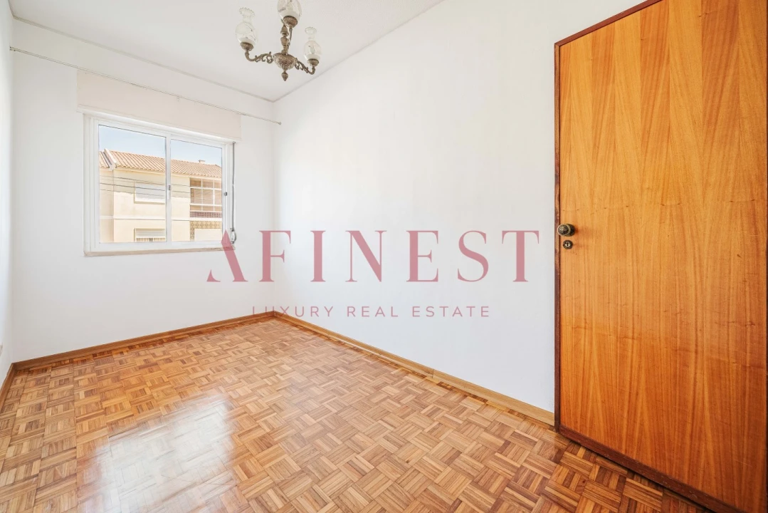 Apartamento T2 para Arrendamento em Algueirão-Mem Martins Foto 17