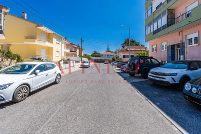 Apartamento T2 para Arrendamento em Algueirão-Mem Martins