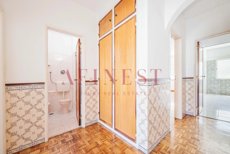 Apartamento T2 para Arrendamento em Algueirão-Mem Martins Foto 13