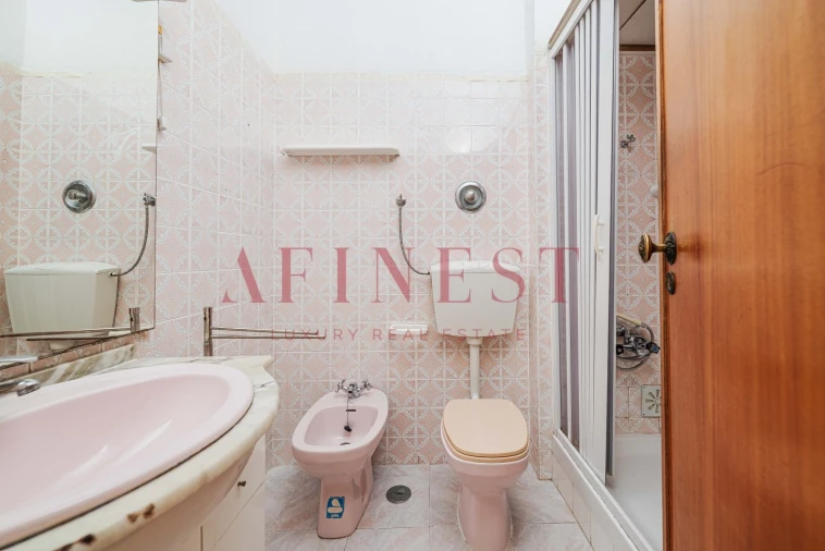 Apartamento T2 para Arrendamento em Algueirão-Mem Martins Foto 22