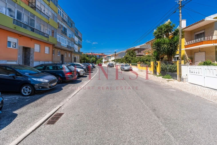 Apartamento T2 para Arrendamento em Algueirão-Mem Martins Foto 33