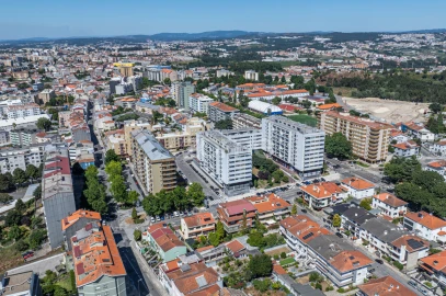 Apartamento T1 para Arrendamento em Paranhos
