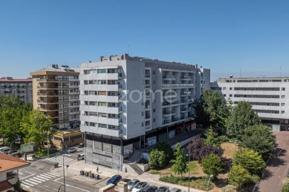 Apartamento T1 para Arrendamento em Paranhos