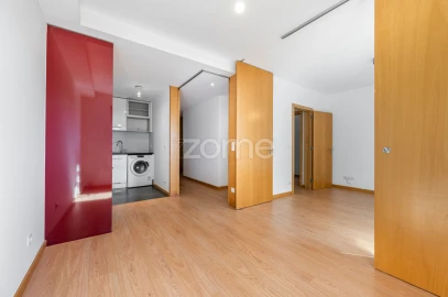 Apartamento T1 para Arrendamento em Paranhos