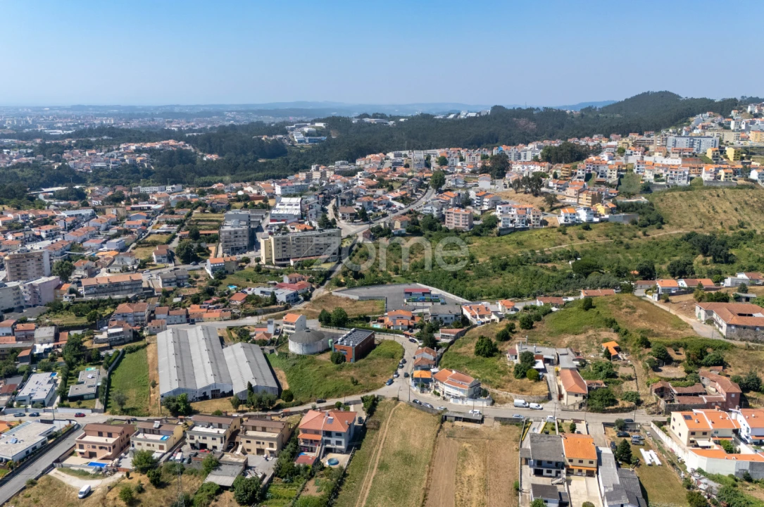Moradia T2 para Venda em Fânzeres e São Pedro da Cova Foto 35