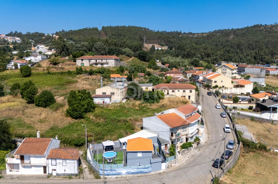Moradia T2 para Venda em Fânzeres e São Pedro da Cova Foto 37