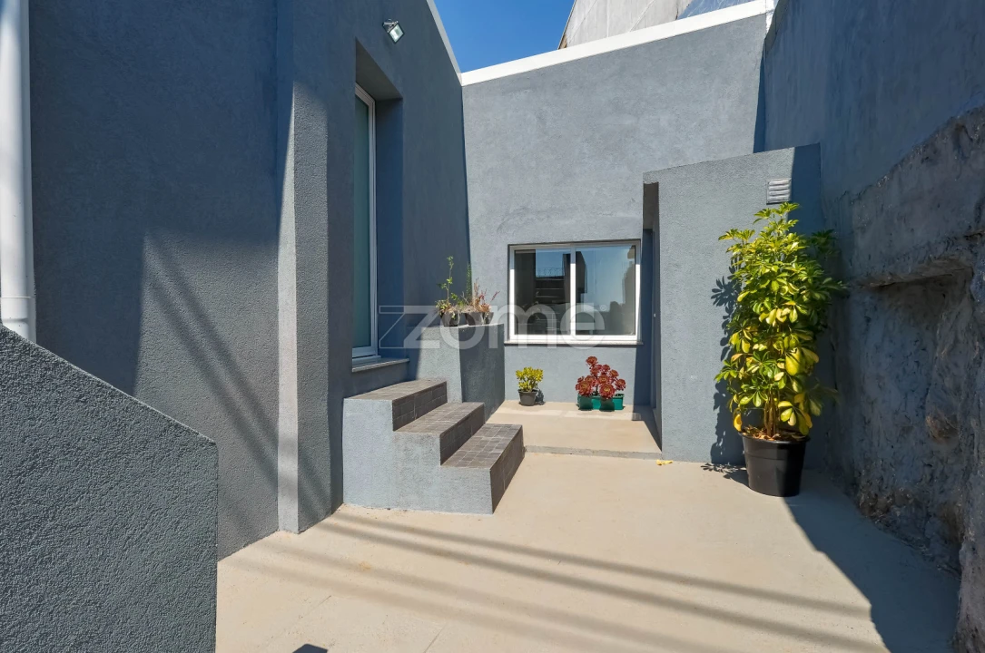 Moradia T2 para Venda em Fânzeres e São Pedro da Cova Foto 11