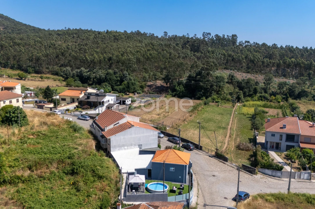 Moradia T2 para Venda em Fânzeres e São Pedro da Cova Foto 39