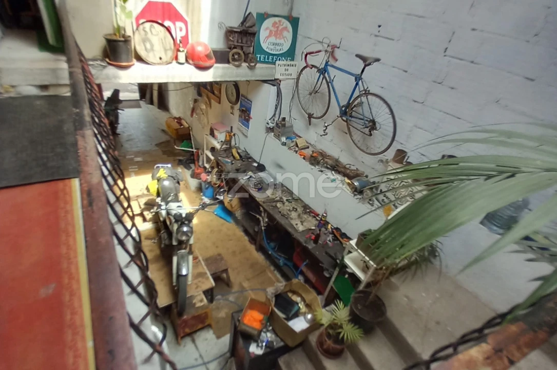 Moradia T4 para Venda em Cercosa Foto 5