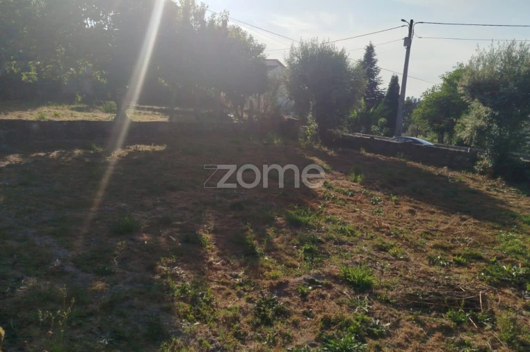 Moradia T2 para Venda em Tavares (Chãs, Várzea e Travanca) Foto 7