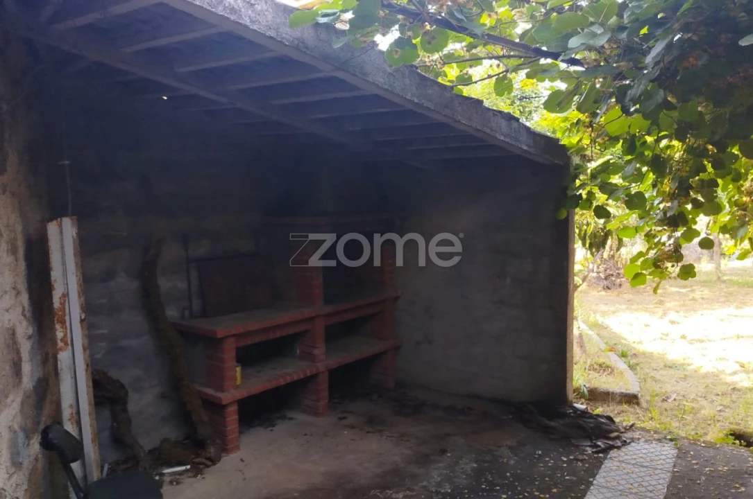 Moradia T2 para Venda em Tavares (Chãs, Várzea e Travanca) Foto 10