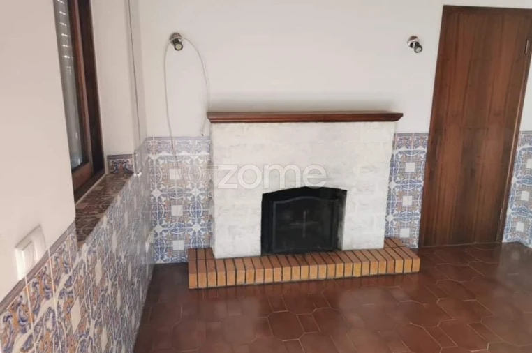 Moradia T1 para Venda em Arcos e Mogofores Foto 6