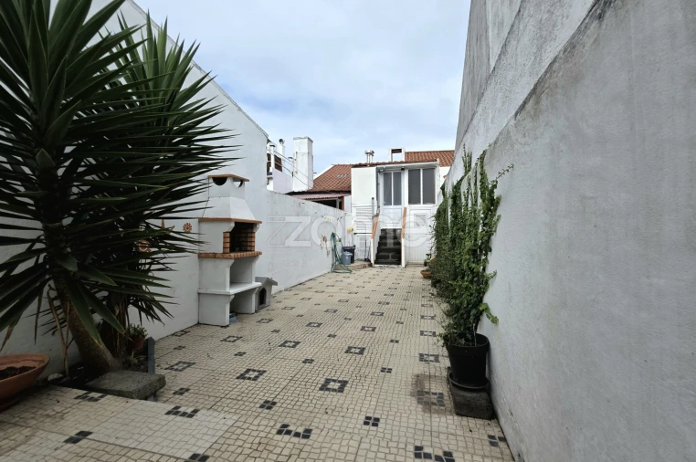 Moradia T3 para Venda em Ribeira Grande (Matriz) Foto 20