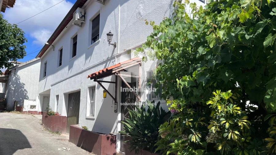 Moradia T4 para Venda em Arrabal