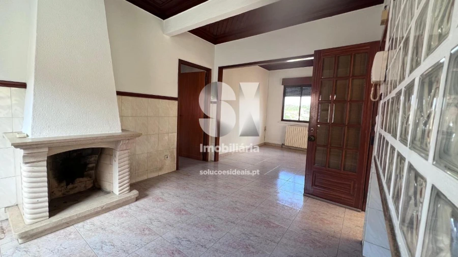 Moradia T4 para Venda em Arrabal Foto 5