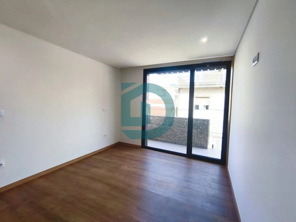 Moradia T2 para Venda em Aver-O-Mar, Amorim e Terroso Foto 8