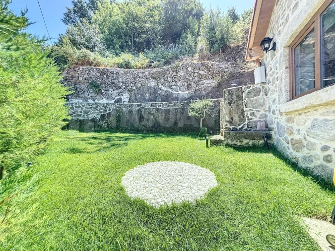 Moradia T1 para Venda em Cerdal Foto 6