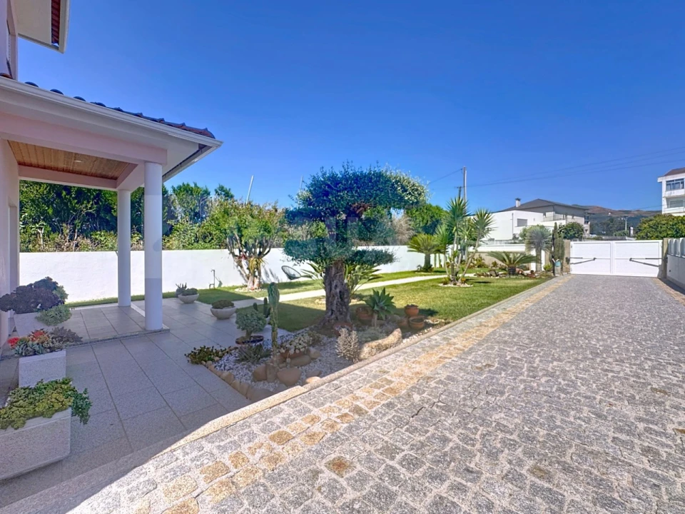 Moradia T3 para Venda em Valença, Cristelo Covo e Arão Foto 42