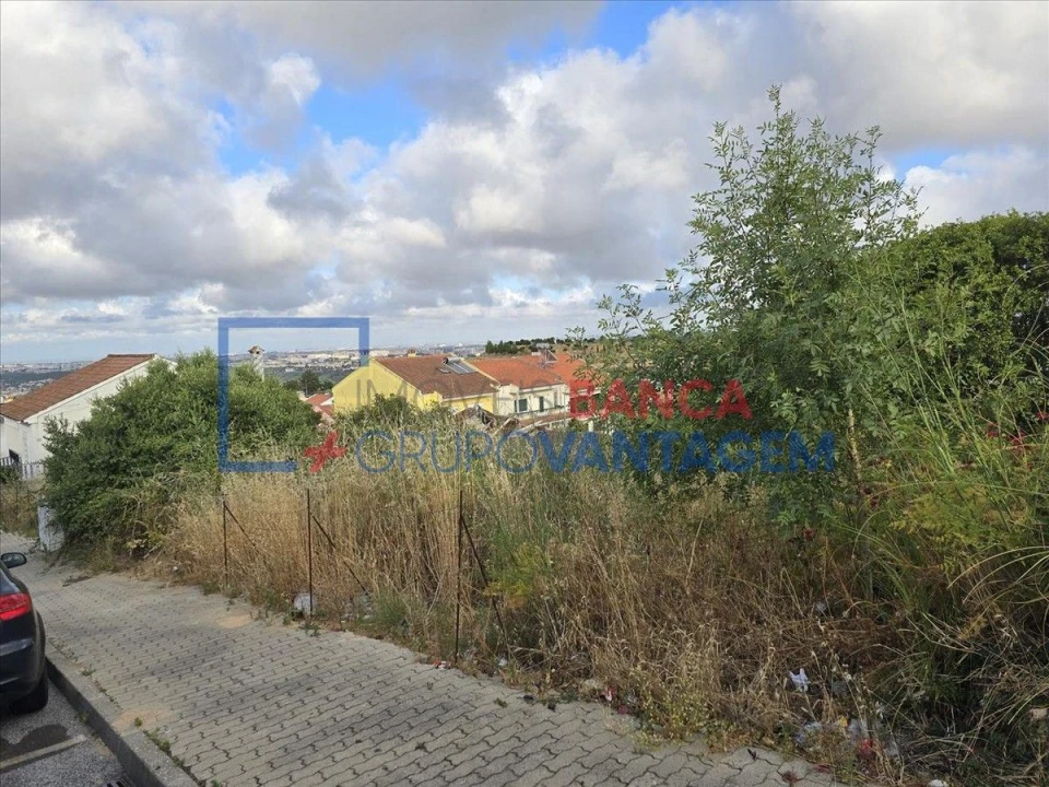 Terreno Misto para Venda em Mina de Água Foto 3