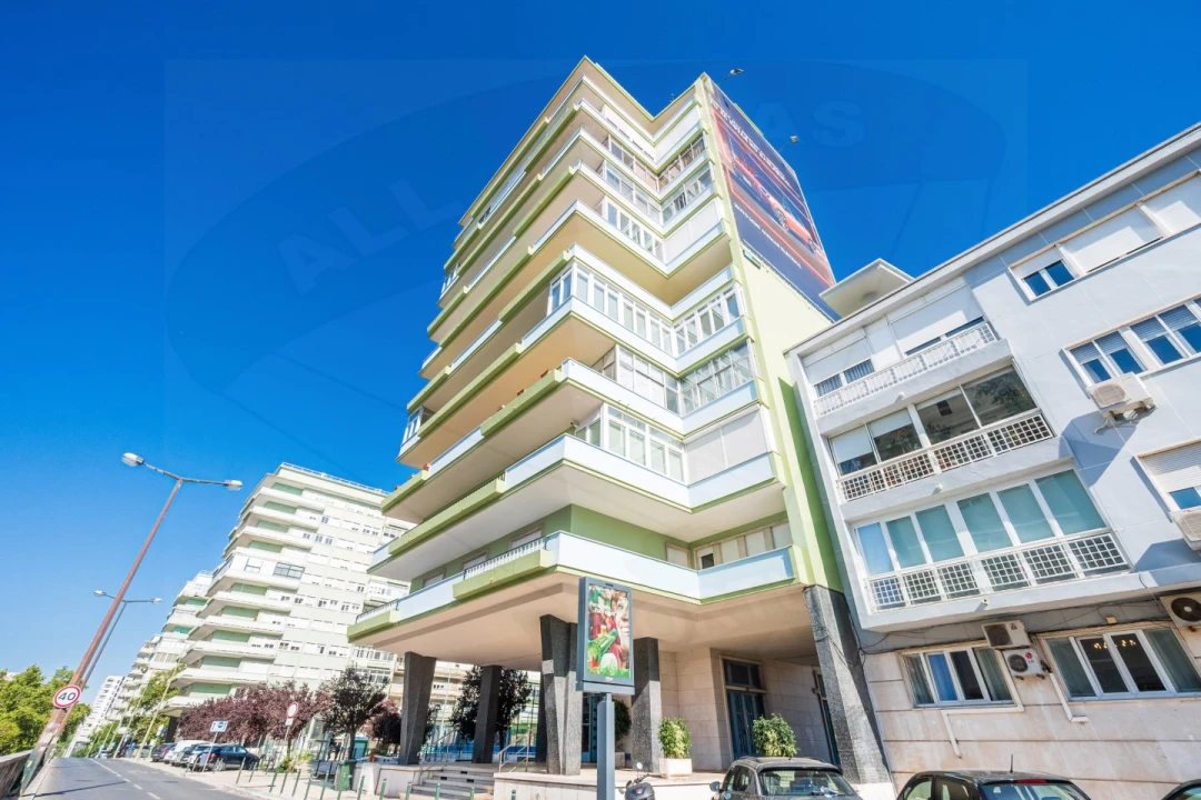 Escritório para Venda em Alvalade Foto 4