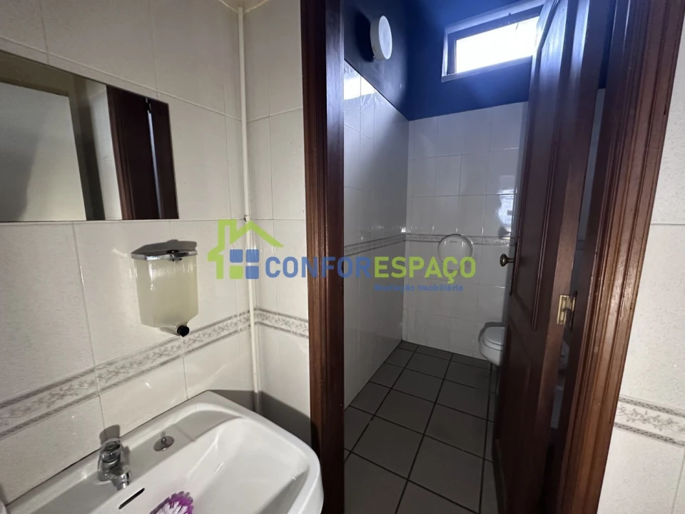 Loja para Venda em Castelo Branco Foto 12