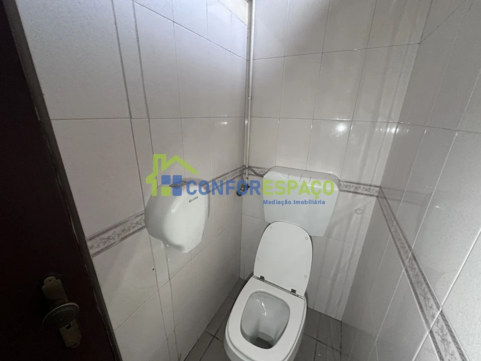 Loja para Venda em Castelo Branco Foto 16