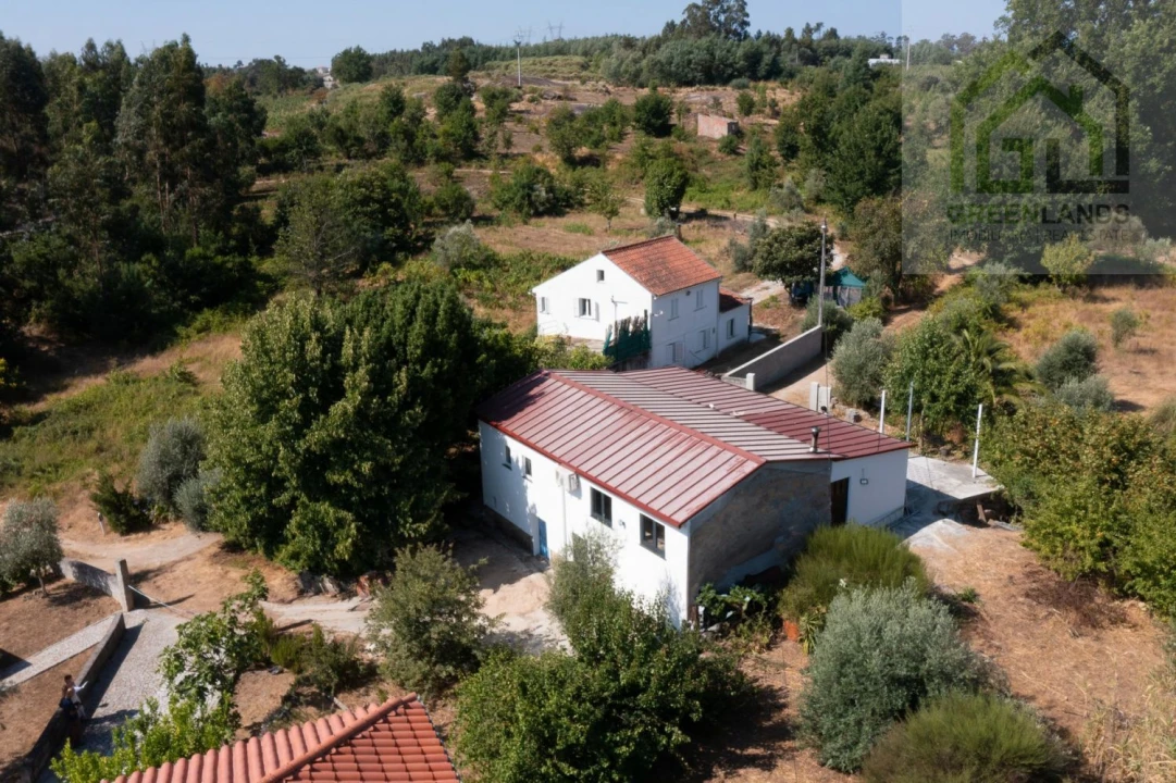 Quinta T3 para Venda em Lagos da Beira e Lajeosa Foto 1