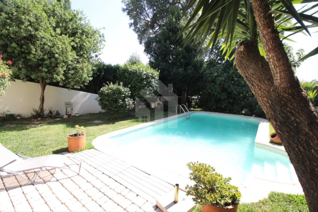 Moradia T4 para Venda em Rendufe Foto 48