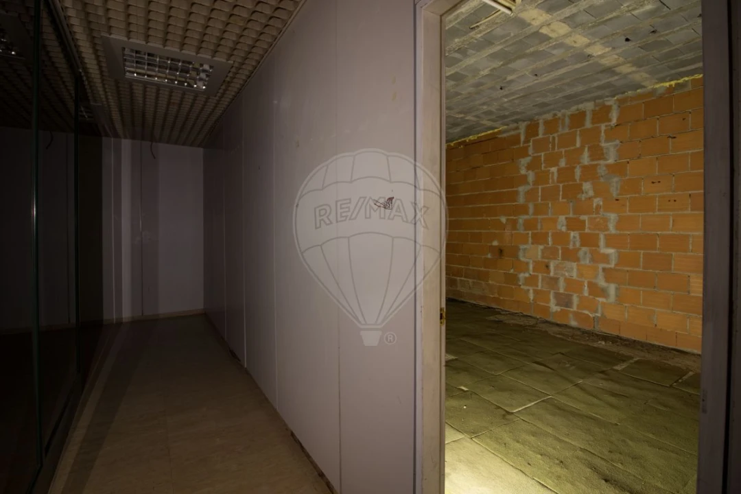 Escritório para Venda em A dos Cunhados e Maceira Foto 19