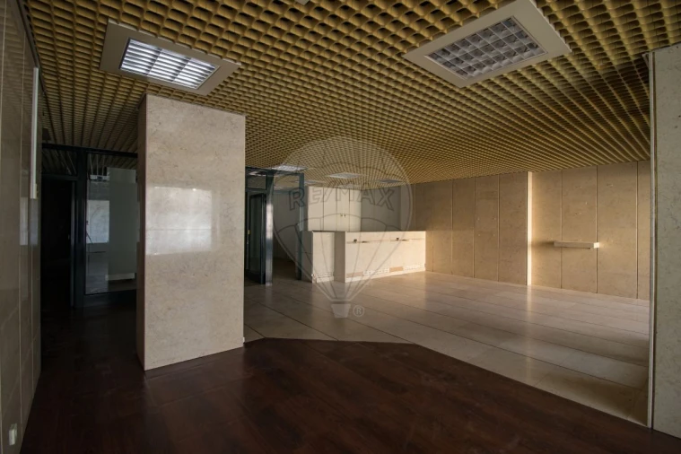 Escritório para Venda em A dos Cunhados e Maceira Foto 28