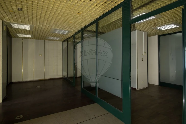 Escritório para Venda em A dos Cunhados e Maceira Foto 7