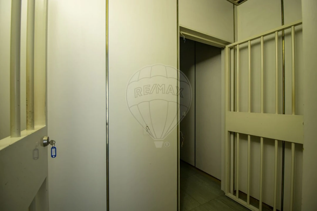 Escritório para Venda em A dos Cunhados e Maceira Foto 15