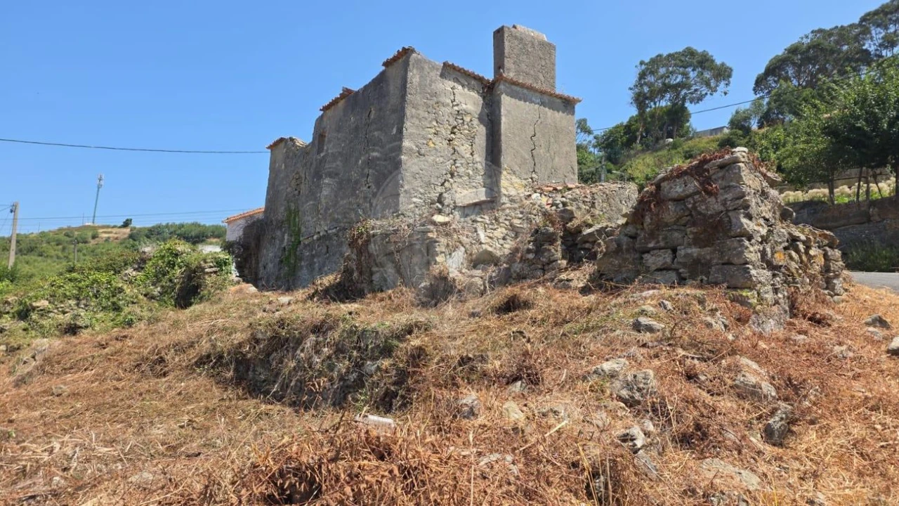 Moradia T3 para Venda em São João das Lampas e Terrugem Foto 1