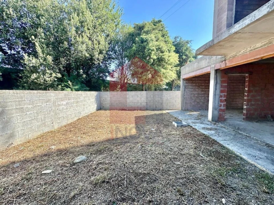 Moradia T3 para Venda em Vila de Prado Foto 24