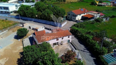 Moradia T3 para Venda em Macieira da Lixa e Caramos