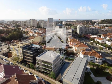 Apartamento T4 para Venda em Lordelo do Ouro e Massarelos