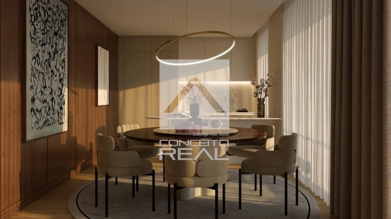 Apartamento T4 para Venda em Lordelo do Ouro e Massarelos Foto 1