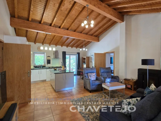 Moradia T3 para Venda em Areias e Pias Foto 9